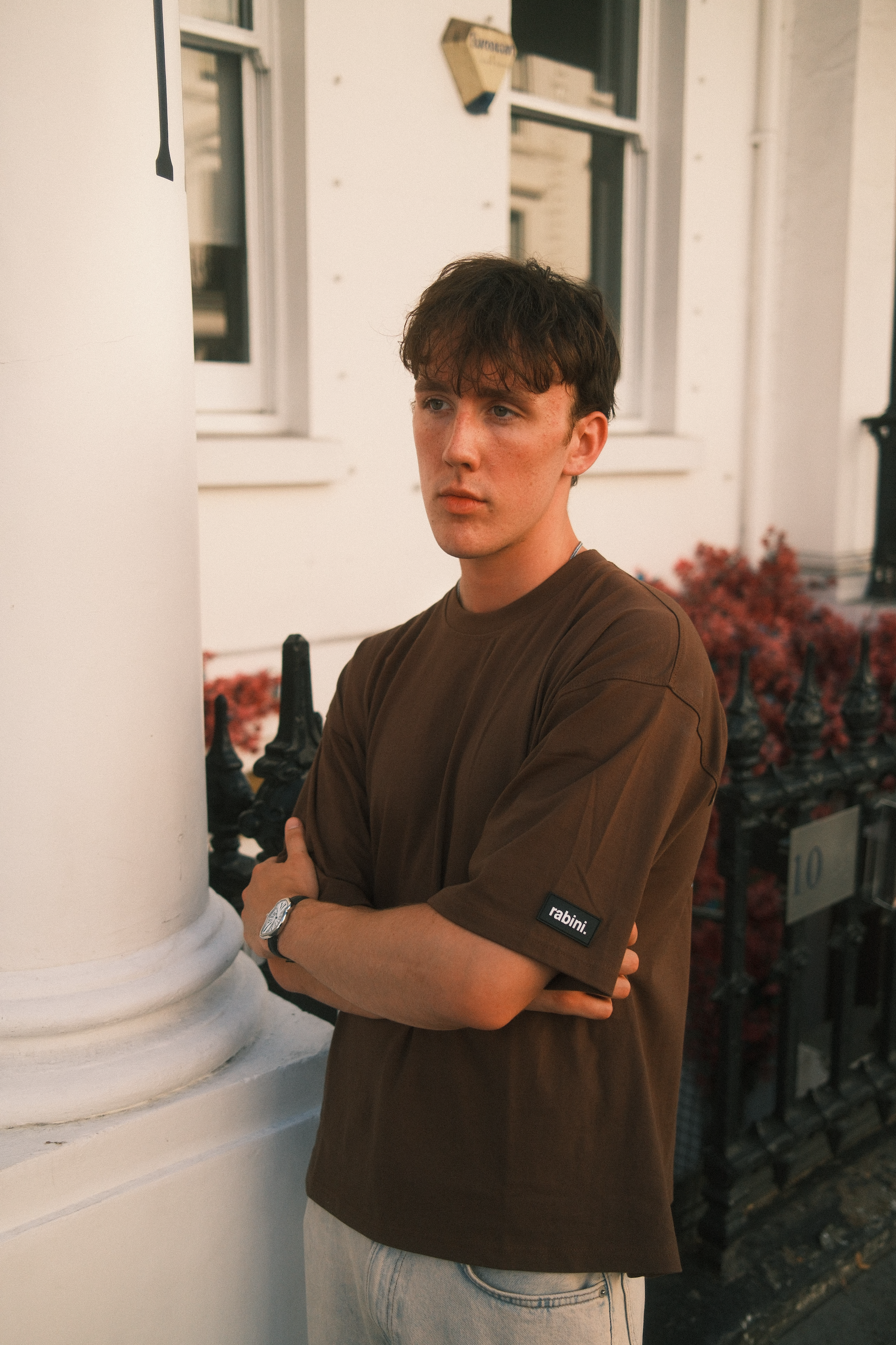 tabeer tee (earth brown)